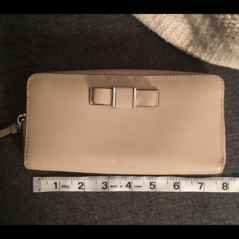 Kate Spade Bow wallet